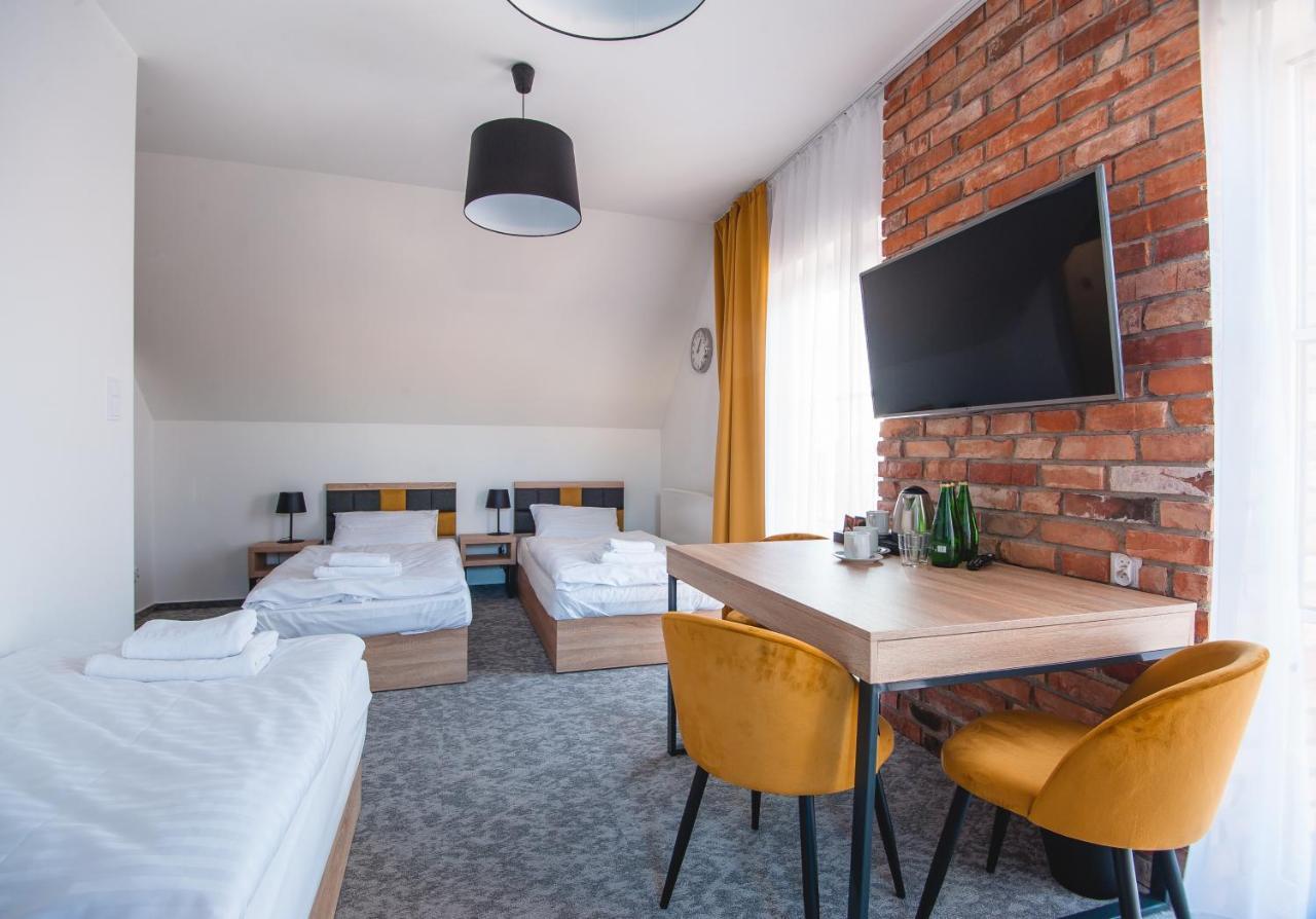 Aparthotel Gostyn Εξωτερικό φωτογραφία